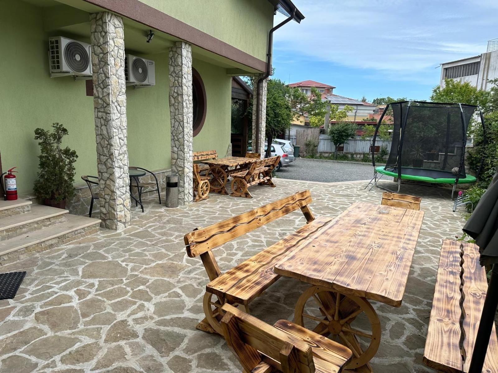 Casa Adelmar Ξενοδοχείο Τουλσέα Εξωτερικό φωτογραφία